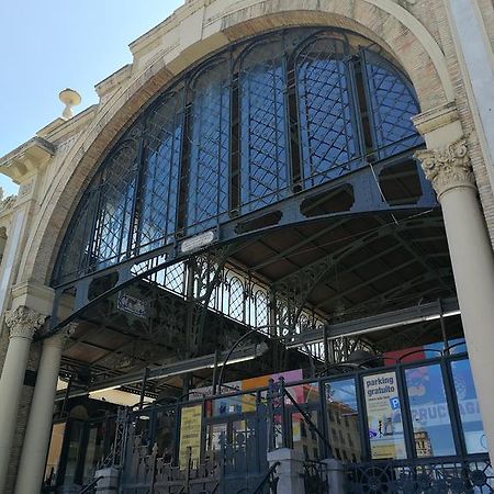 18 Torres Mercado Central Σαραγόσα Εξωτερικό φωτογραφία